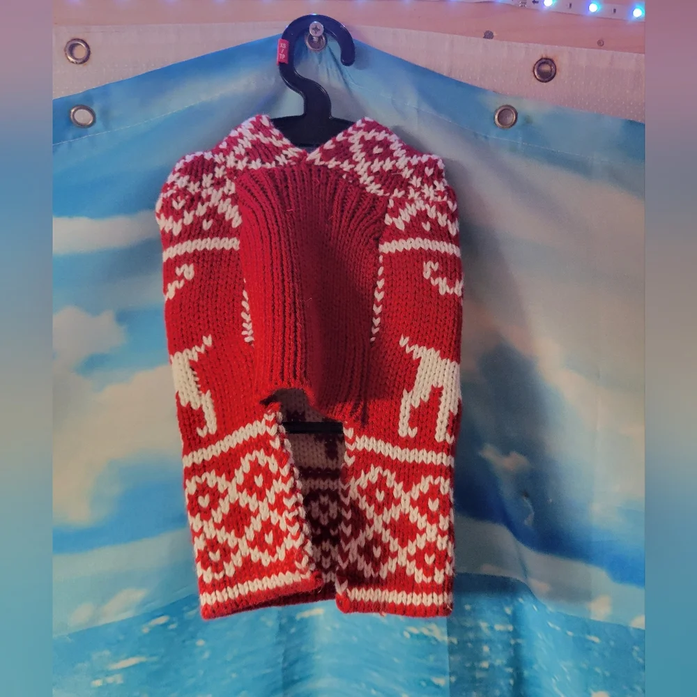 NEW Size XS Dog‎ Winter Christmas Sweater Reindeer